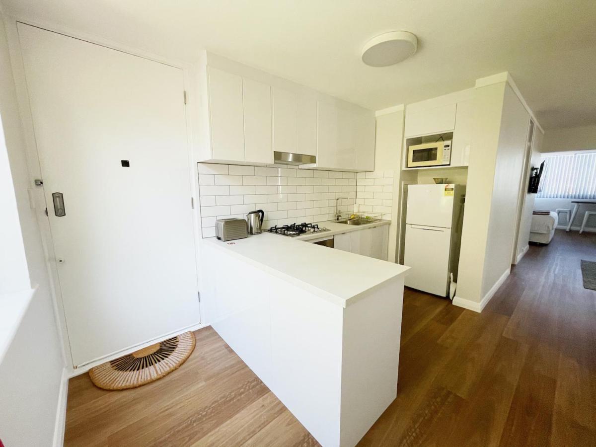 Studio 101 - First Floor Fremantle Studio Apartment Extérieur photo