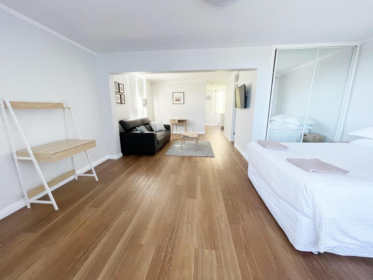 Studio 101 - First Floor Fremantle Studio Apartment Extérieur photo